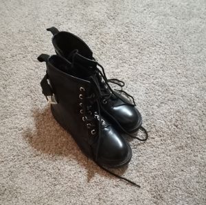 DUNES - Chaplin Combat Boots